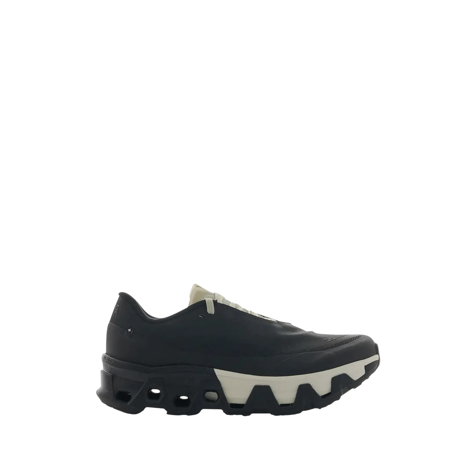 On Post Archive Faction x Cloudmonster Hyper Black